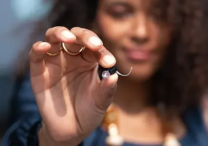 Oticon Zeal™ – Jetzt bei uns erhältlich